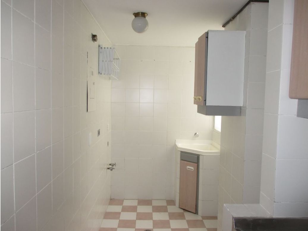 Apartamento de 3 alcobas en venta en Cedro Golf, Bogotá, 80 m² · foto 11 de 20