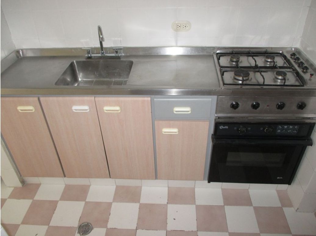 Apartamento de 3 alcobas en venta en Cedro Golf, Bogotá, 80 m² · foto 8 de 20