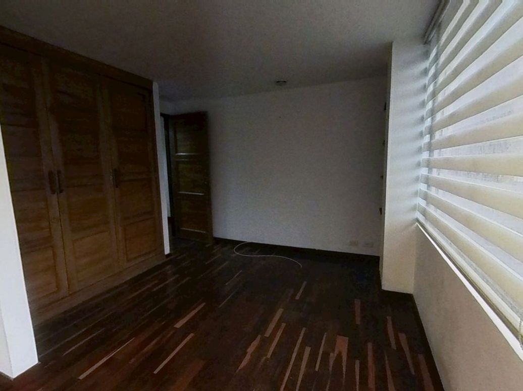 Apartamento de 2 alcobas en venta en Chicó Norte, Bogotá, 96 m² · foto 10 de 17