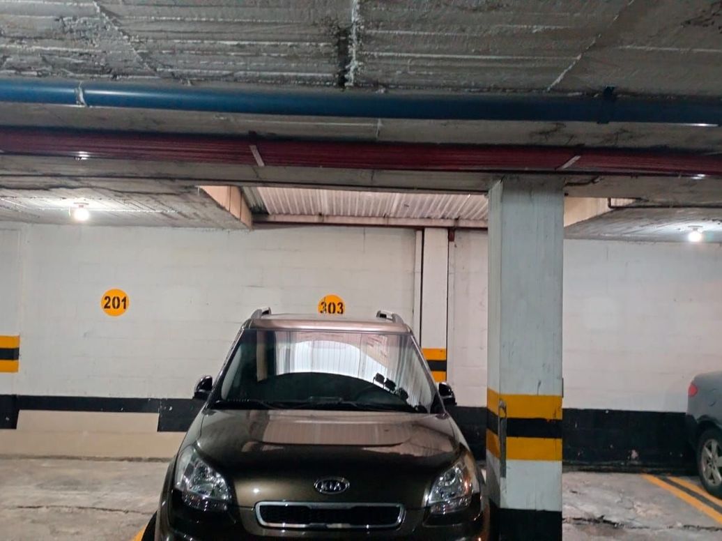 Apartamento de 2 alcobas en venta en Chicó Norte, Bogotá, 96 m² · foto 15 de 17