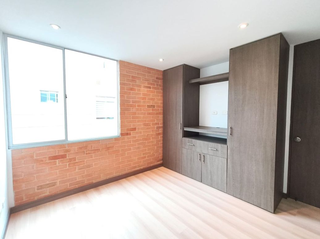Apartamento en venta en Suba Urbano, Bogotá · foto 3 de 12