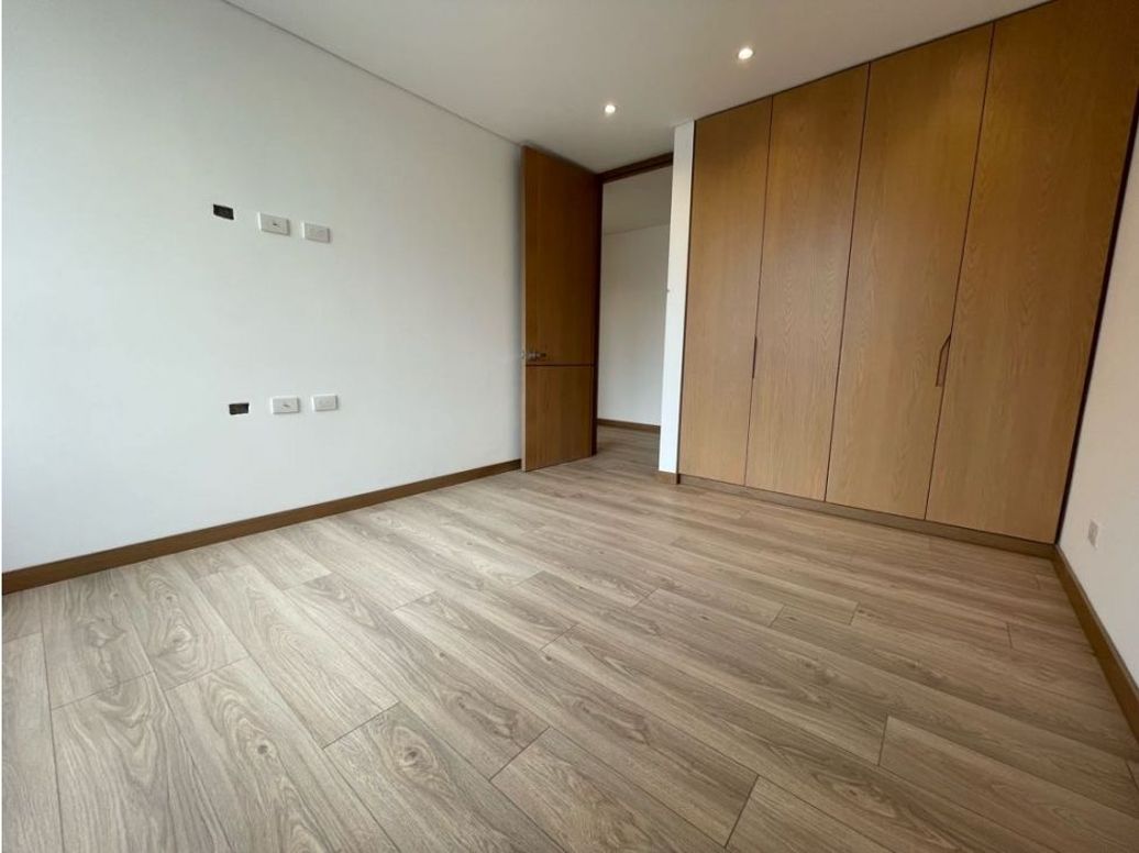 Apartamento de 3 alcobas en venta en San Patricio, Bogotá, 127 m² · foto 14 de 20