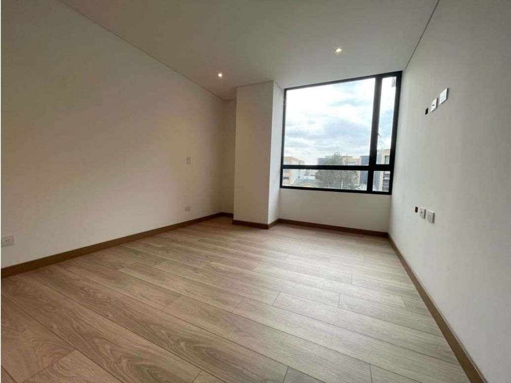 Apartamento de 3 alcobas en venta en San Patricio, Bogotá, 127 m² · foto 17 de 20