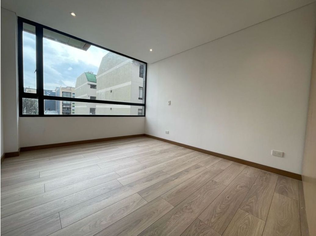 Apartamento de 3 alcobas en venta en San Patricio, Bogotá, 127 m² · foto 15 de 20