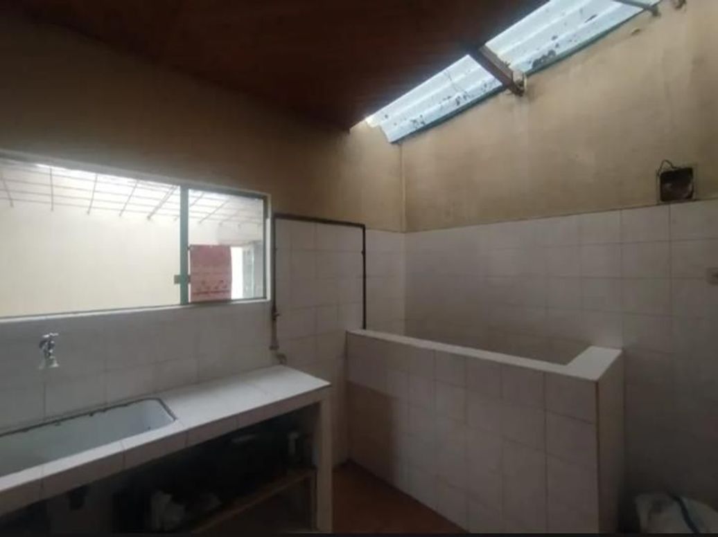Casa de 6 alcobas en venta en El Rincon Norte, Bogotá, 197 m² · foto 4 de 10