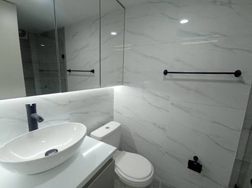 Apartamento de 1 alcoba en venta en Los Naranjos, Bogotá, 30 m² · foto 6 de 18