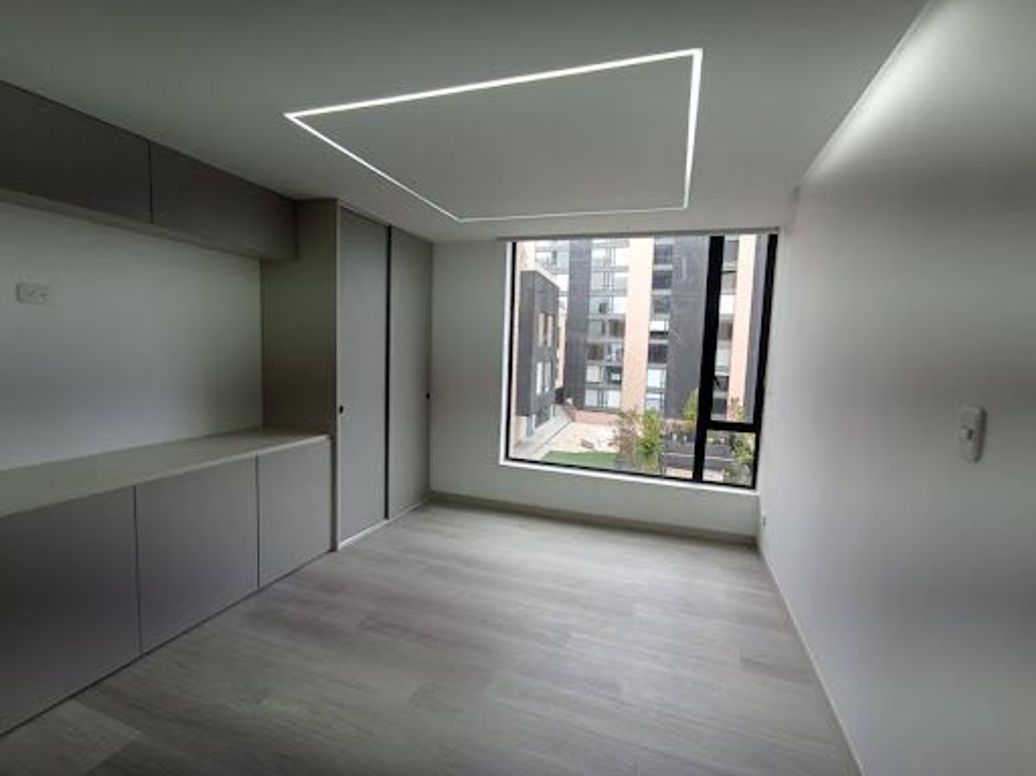 Apartamento de 1 alcoba en venta en Los Naranjos, Bogotá, 30 m² · foto 10 de 18