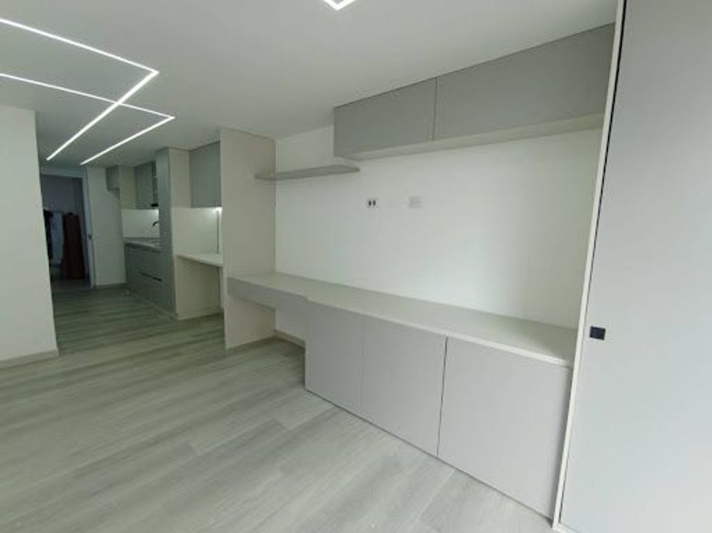 Apartamento de 1 alcoba en venta en Los Naranjos, Bogotá, 30 m² · foto 14 de 18