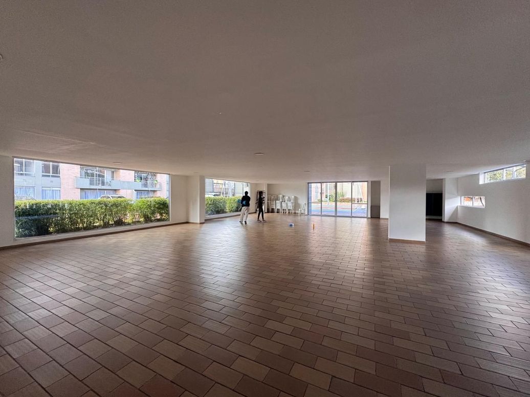 Apartamento de 4 alcobas en venta en Pradera Norte, Bogotá · foto 17 de 18