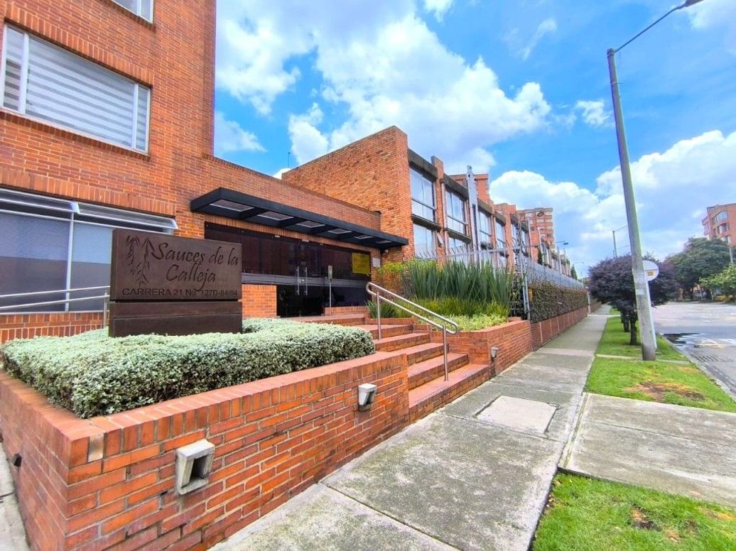 Apartamento de 4 alcobas en venta en Prados De La Calleja, Bogotá, 155 m² · foto 3 de 20