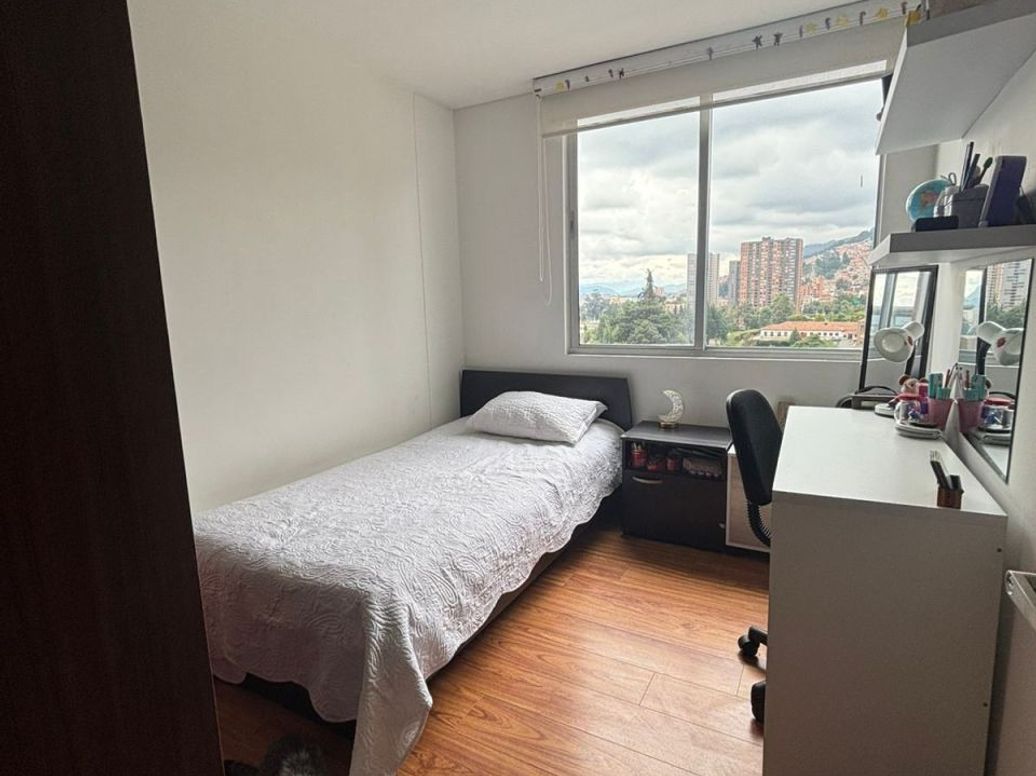 Apartamento de 3 alcobas en venta en Santa Teresa, Bogotá, 90 m² · foto 16 de 20