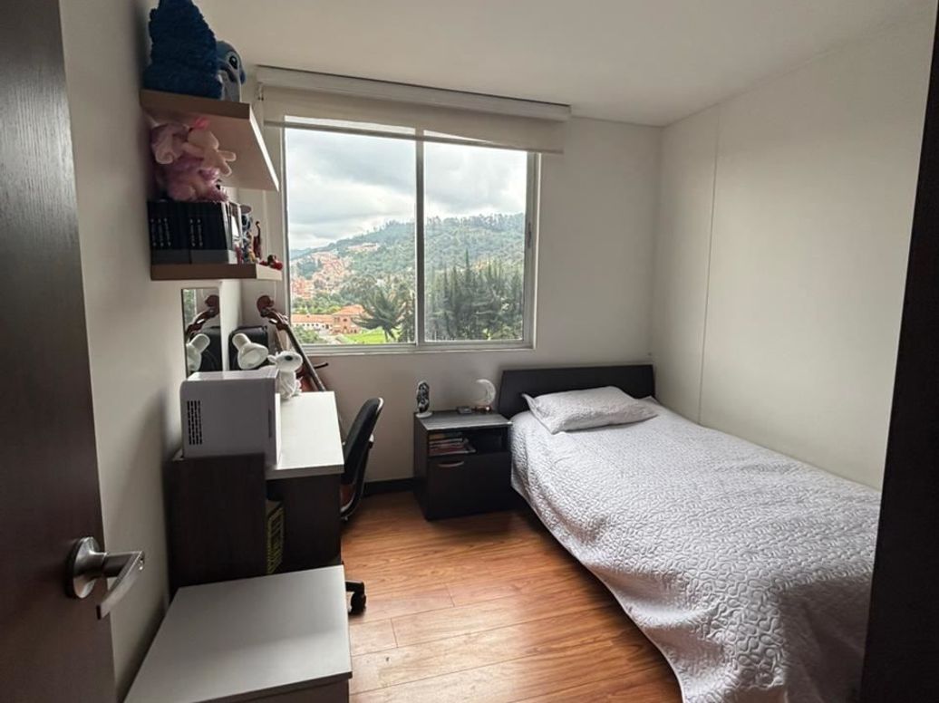 Apartamento de 3 alcobas en venta en Santa Teresa, Bogotá, 90 m² · foto 14 de 20