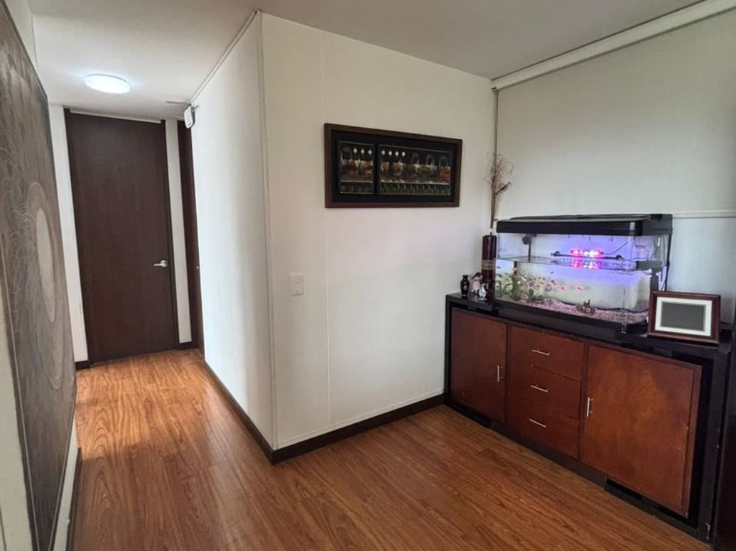 Apartamento de 3 alcobas en venta en Santa Teresa, Bogotá, 90 m² · foto 10 de 20