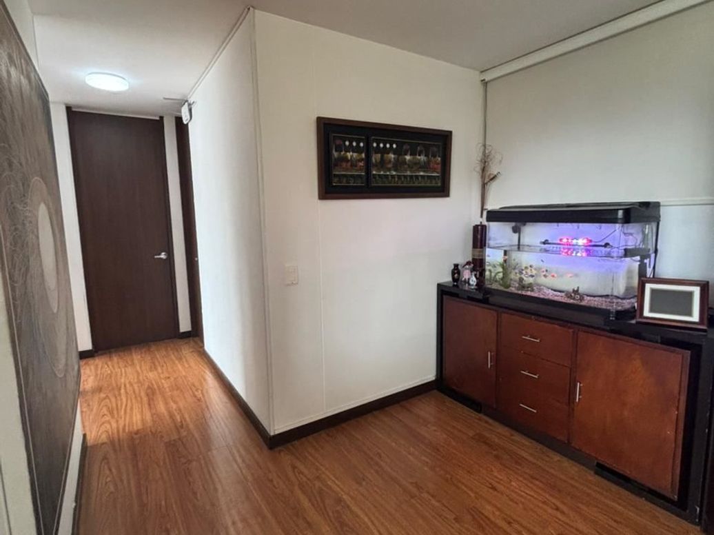 Apartamento de 3 alcobas en venta en Santa Teresa, Bogotá, 90 m² · foto 11 de 20