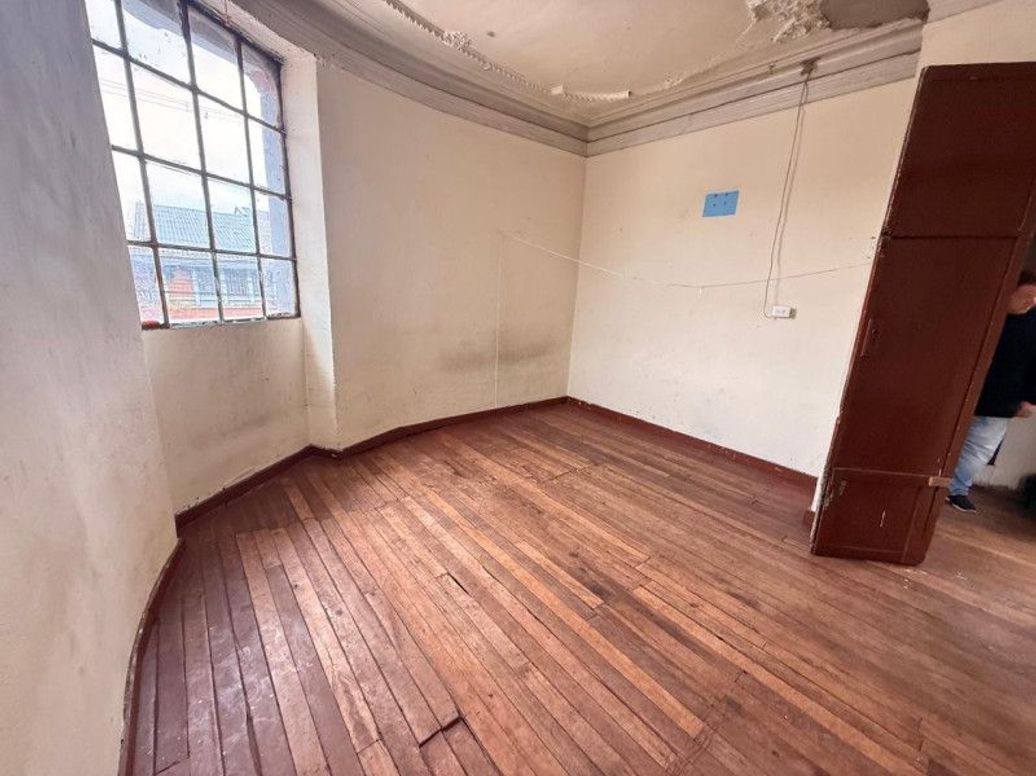 Casa de 7 alcobas en venta en El Vergel, Bogotá, 164 m² · foto 15 de 20