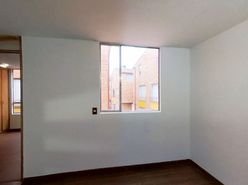 Apartamento de 3 alcobas en venta en Portales Del Norte, Bogotá, 80 m² · foto 8 de 20