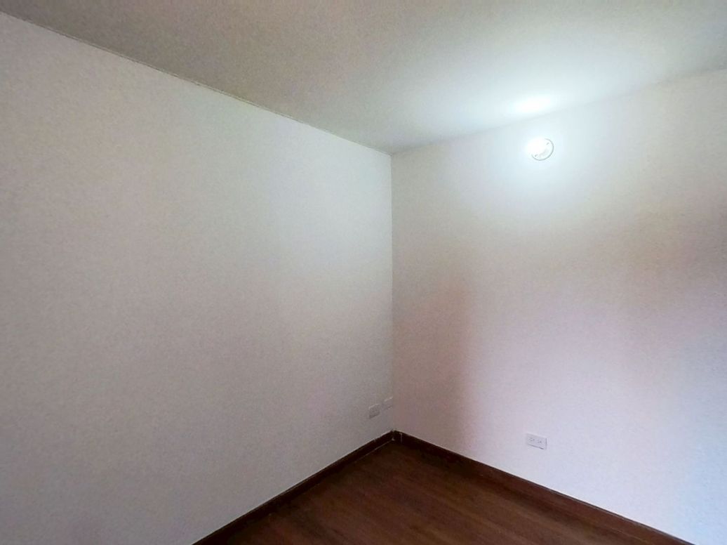 Apartamento de 3 alcobas en venta en Portales Del Norte, Bogotá, 80 m² · foto 18 de 20