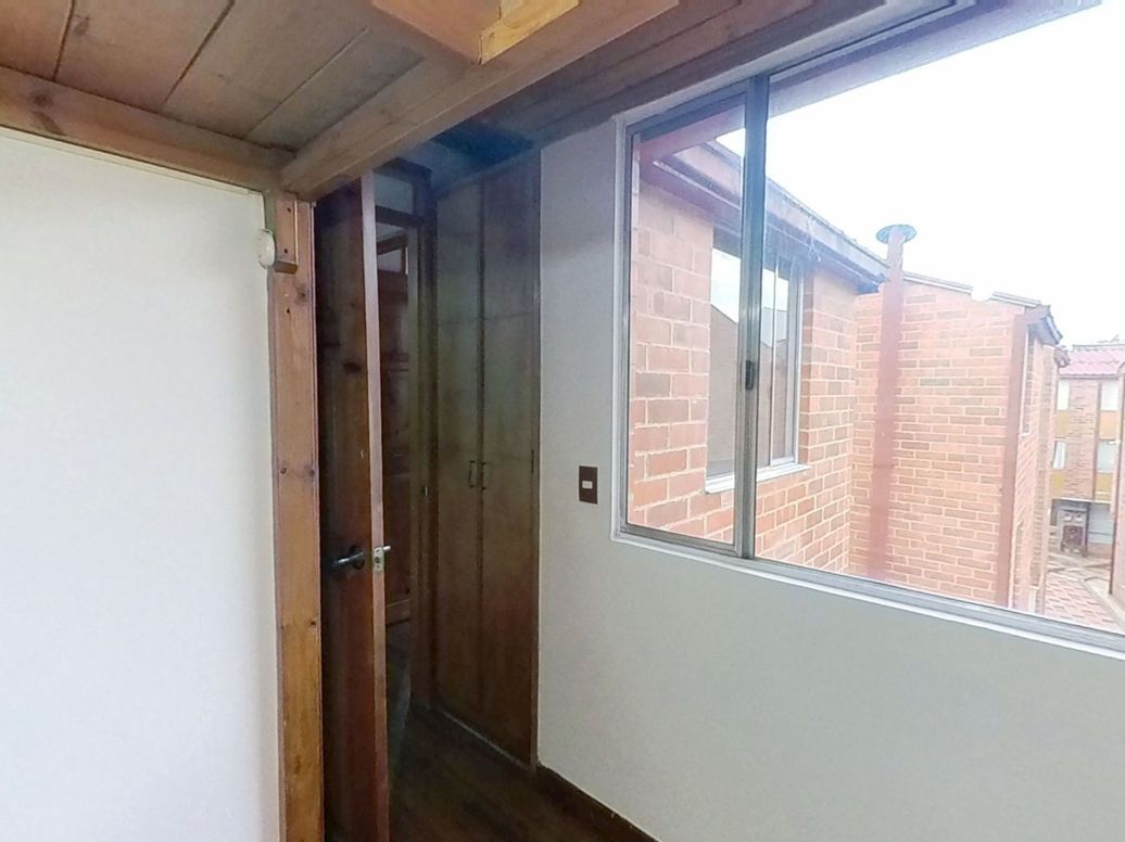 Apartamento de 3 alcobas en venta en Portales Del Norte, Bogotá, 80 m² · foto 7 de 20