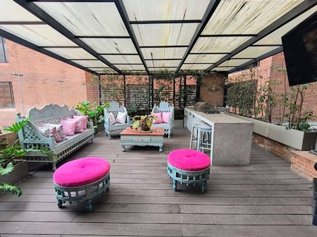 Apartamento de 3 alcobas en venta en El Refugio, Bogotá, 367 m² · foto 12 de 20