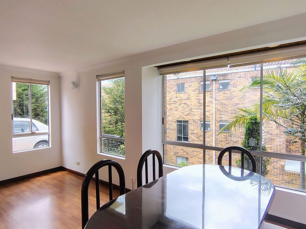 Casa de 3 alcobas en venta en San Jorge, Bogotá, 102 m² · foto 2 de 20
