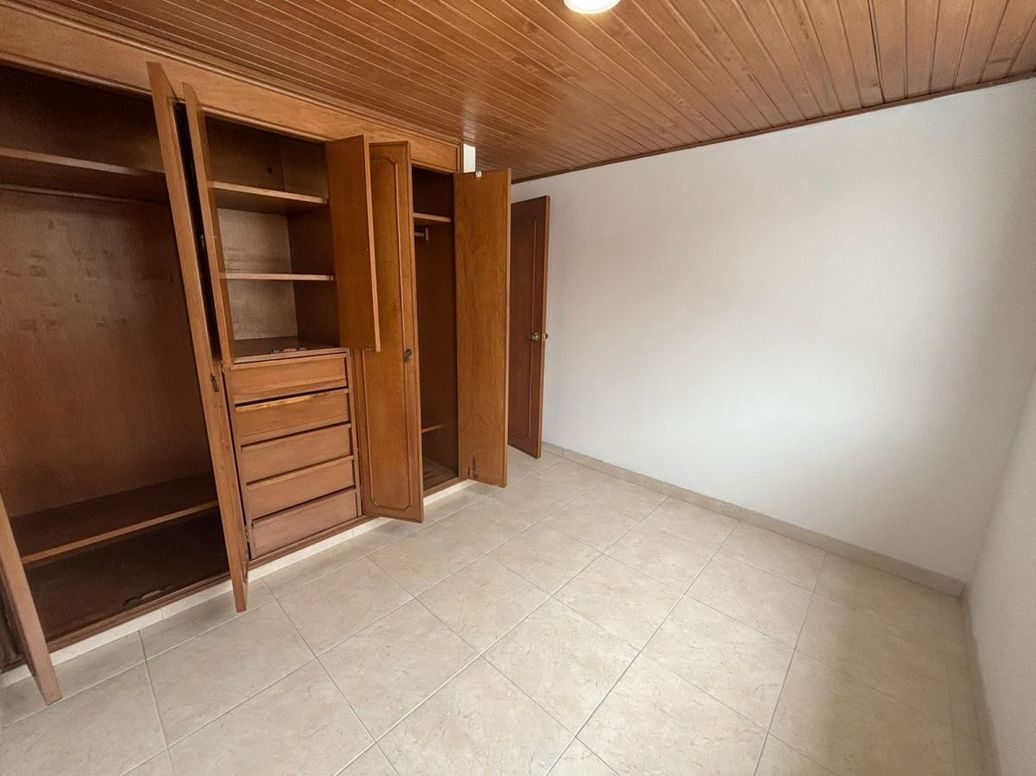 Apartamento de 4 alcobas en venta en Cedro Golf, Bogotá, 75 m² · foto 10 de 20