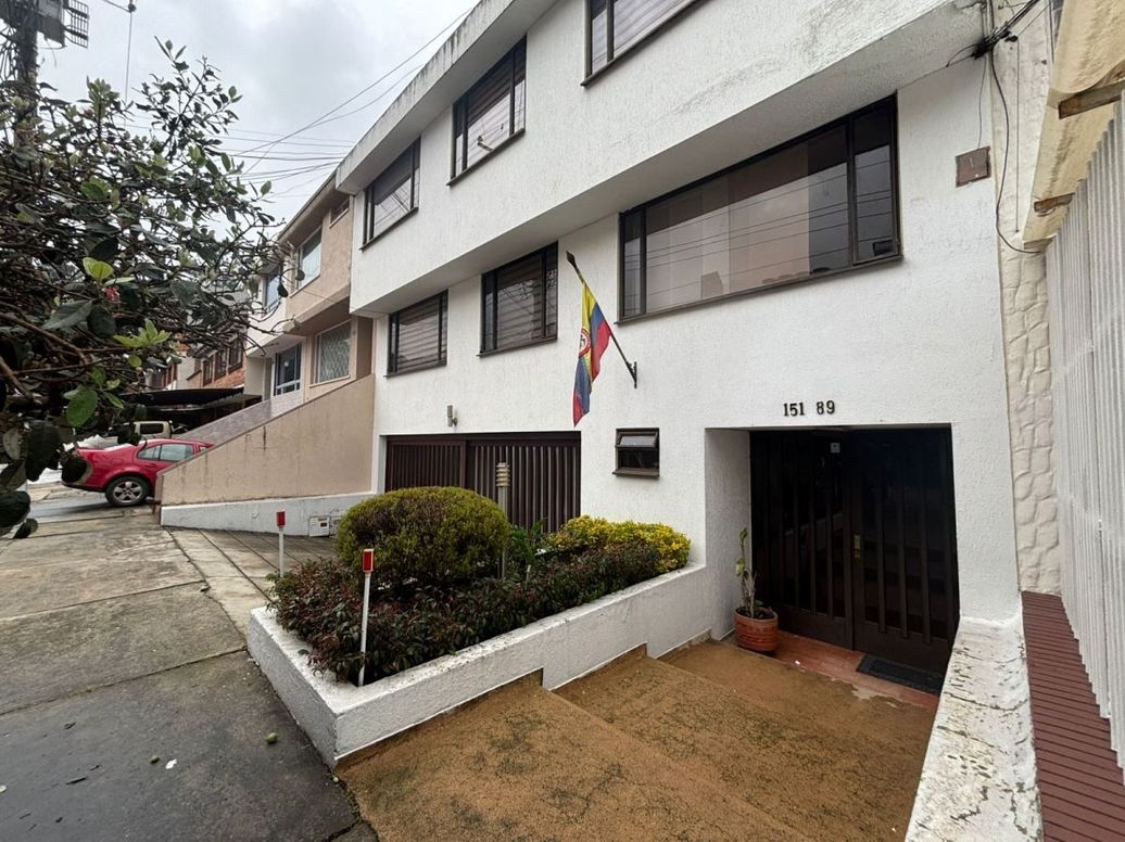 Apartamento de 4 alcobas en venta en Cedro Golf, Bogotá, 75 m² · foto 3 de 20