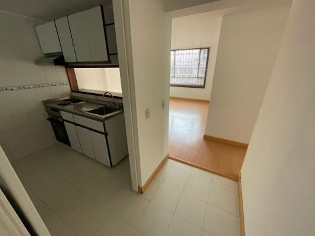 Apartamento de 2 alcobas en venta en Victoria Norte, Bogotá, 58 m² · foto 7 de 14