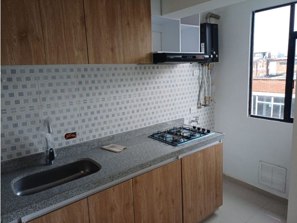 Apartaestudio en arriendo en Las Ferias, Bogotá, 35 m² · foto 3 de 9