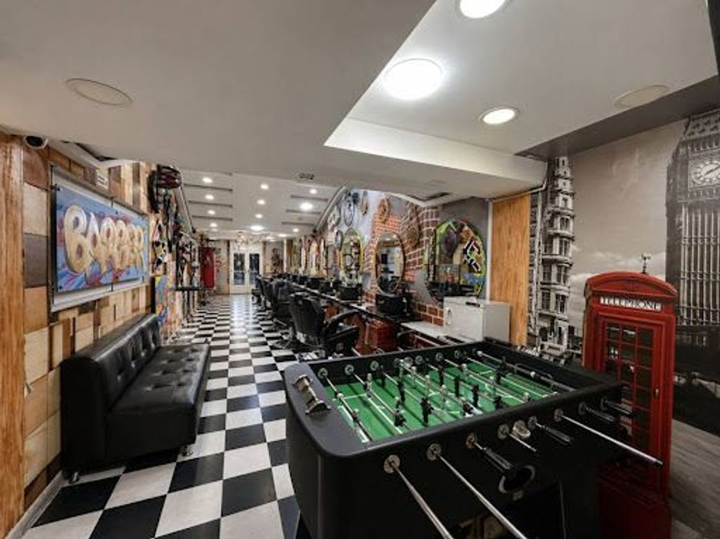 Casa de 4 alcobas en venta en Santa Paula, Bogotá, 457 m² · foto 2 de 20