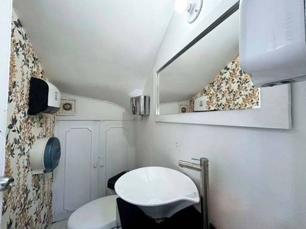 Casa de 4 alcobas en venta en Santa Paula, Bogotá, 457 m² · foto 7 de 20