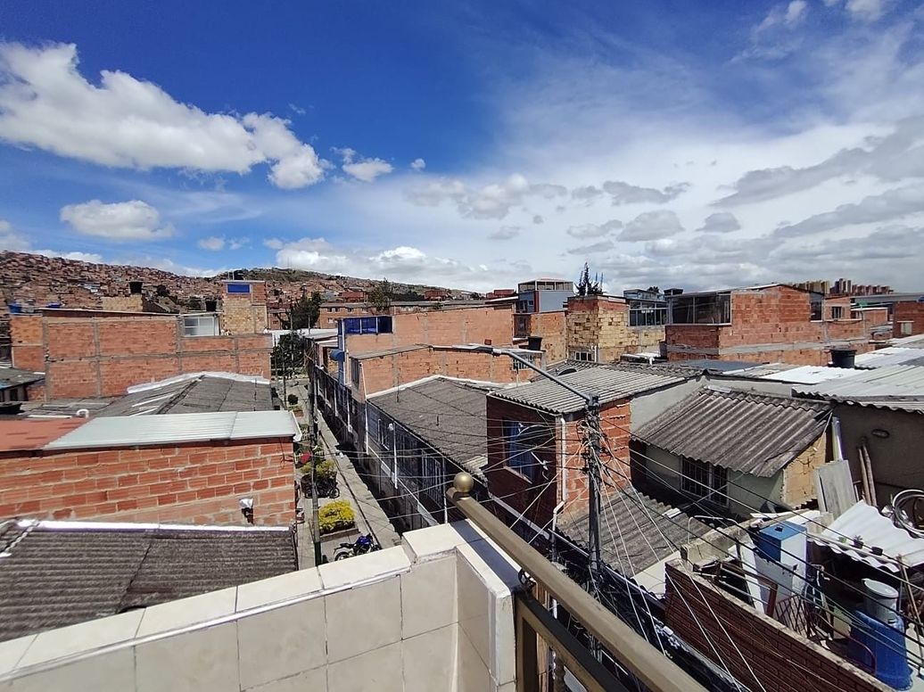 Casa de 4 alcobas en venta en Ub. Atlanta, Bogotá, 130 m² · foto 10 de 20