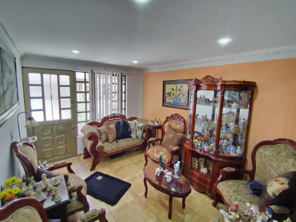 Casa de 4 alcobas en venta en Ub. Atlanta, Bogotá, 130 m² · foto 3 de 20