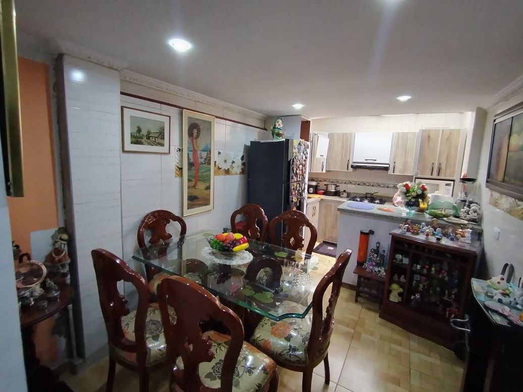 Casa de 4 alcobas en venta en Ub. Atlanta, Bogotá, 130 m² · foto 8 de 20
