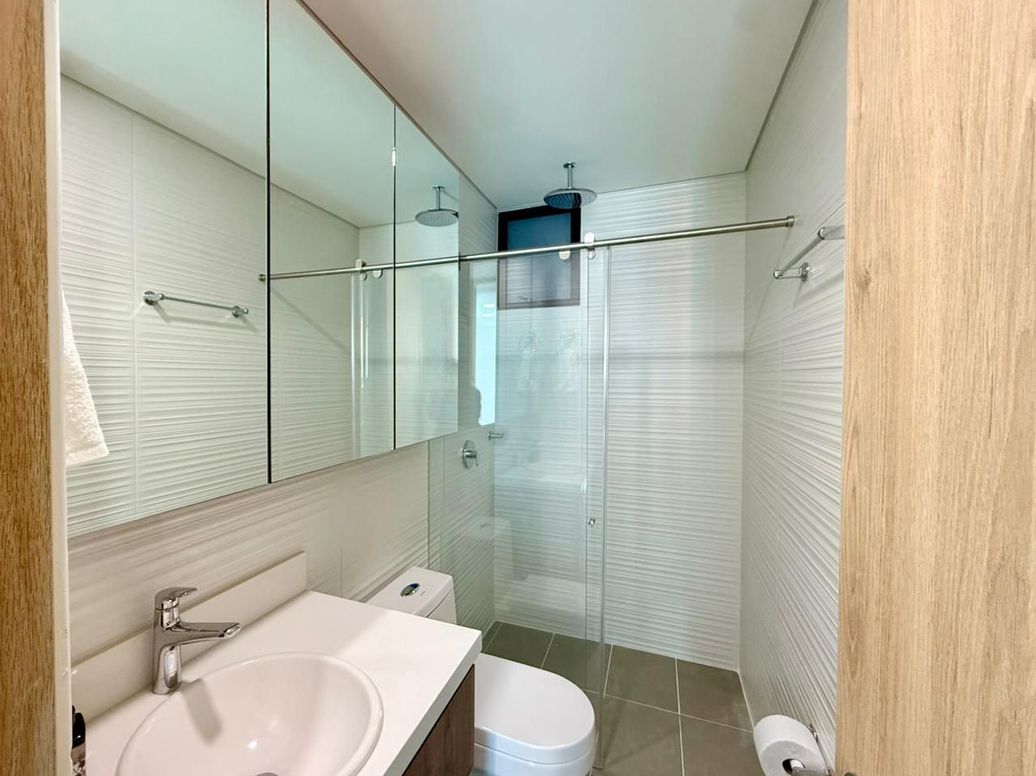 Apartamento de 3 alcobas en venta en San Antonio Norte, Bogotá, 79 m² · foto 11 de 19