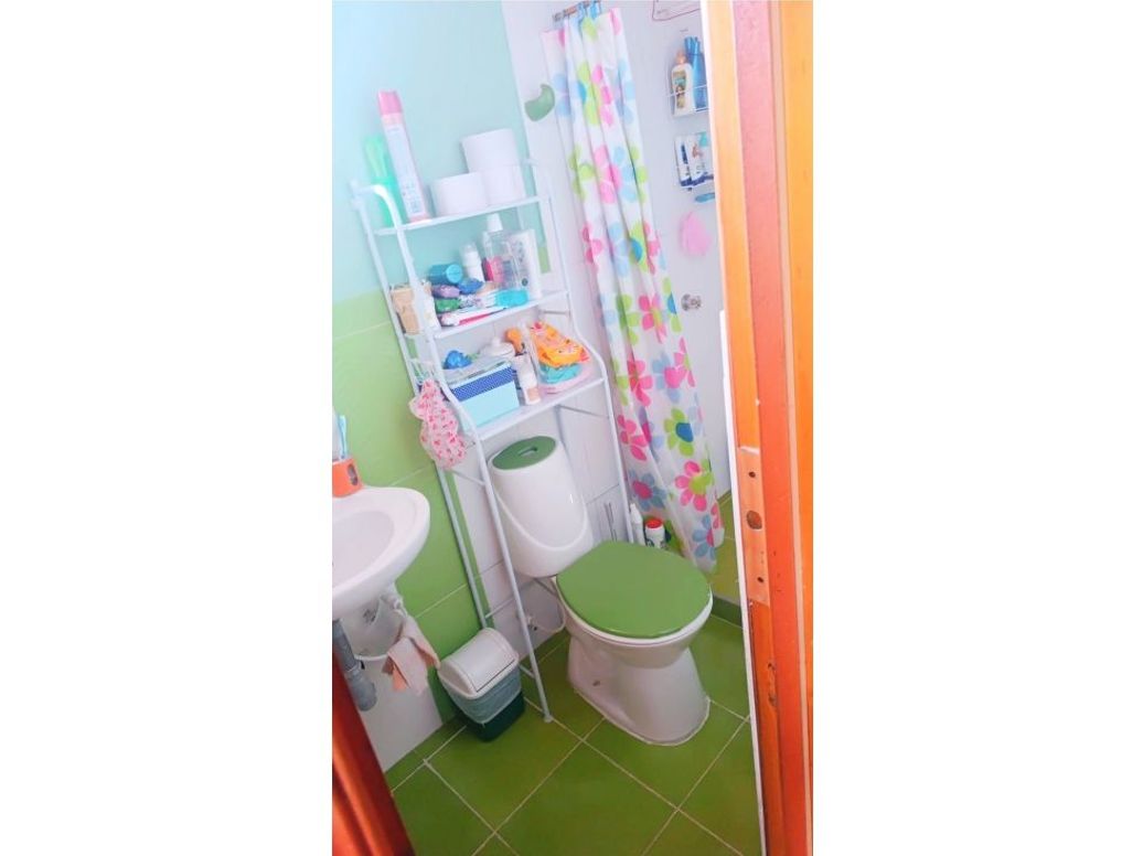 Casa de 6 alcobas en venta en Los Puentes, Bogotá, 120 m² · foto 7 de 9