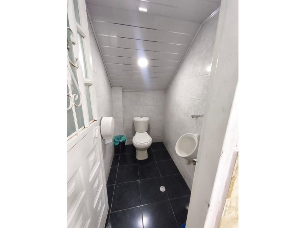 Casa de 8 alcobas en venta en Villa Mayor, Bogotá, 139 m² · foto 5 de 20
