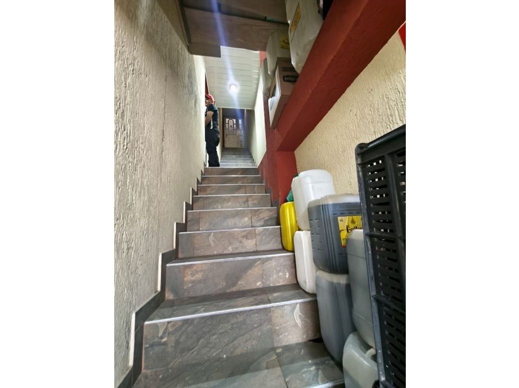 Casa de 8 alcobas en venta en Villa Mayor, Bogotá, 139 m² · foto 7 de 20