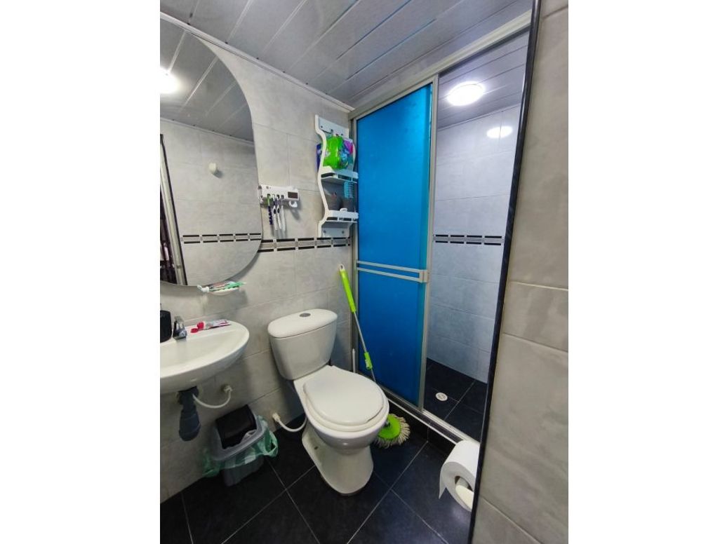 Casa de 8 alcobas en venta en Villa Mayor, Bogotá, 139 m² · foto 15 de 20