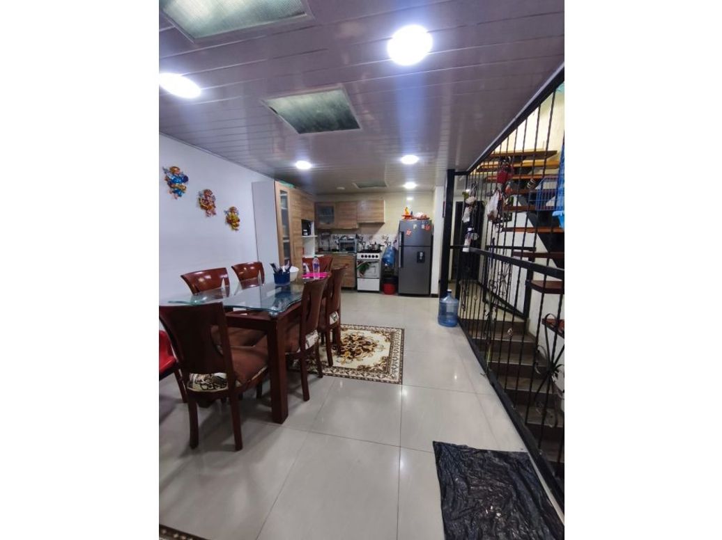 Casa de 8 alcobas en venta en Villa Mayor, Bogotá, 139 m² · foto 20 de 20