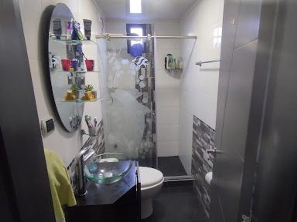 Casa de 9 alcobas en venta en Ciudad Kennedy Central, Bogotá, 149 m² · foto 13 de 17
