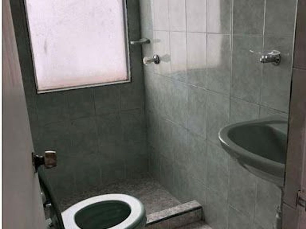 Casa de 5 alcobas en venta en Villa Mayor Oriental, Bogotá, 240 m² · foto 11 de 20