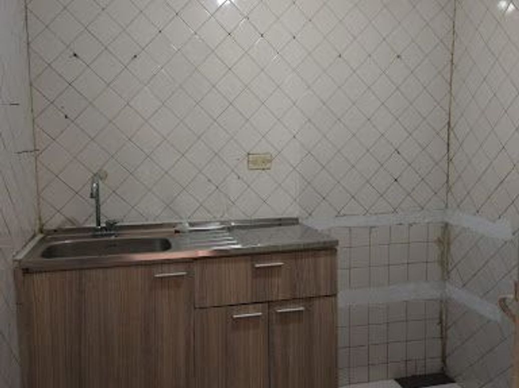 Casa de 5 alcobas en venta en Villa Zarzamora, Bogotá, 216 m² · foto 7 de 13
