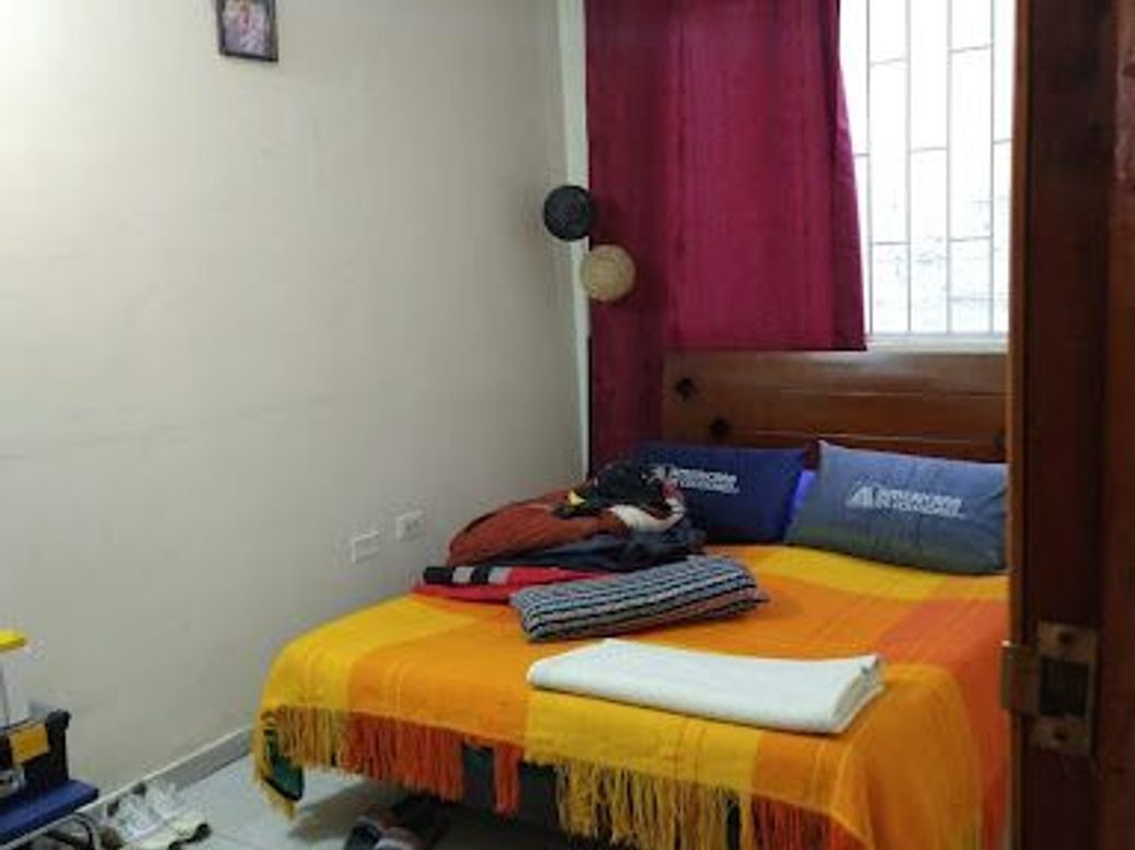 Casa de 8 alcobas en venta en Gran Britalia, Bogotá, 223 m² · foto 8 de 13