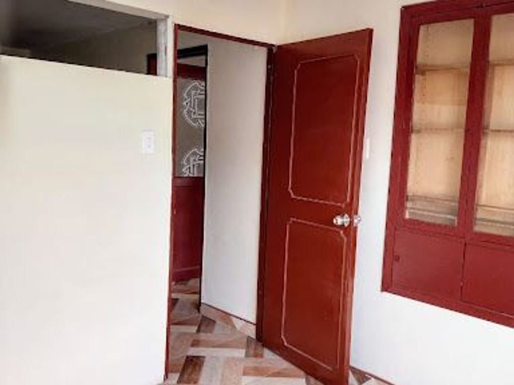 Casa de 10 alcobas en venta en San Pablo, Bogotá, 308 m² · foto 6 de 18