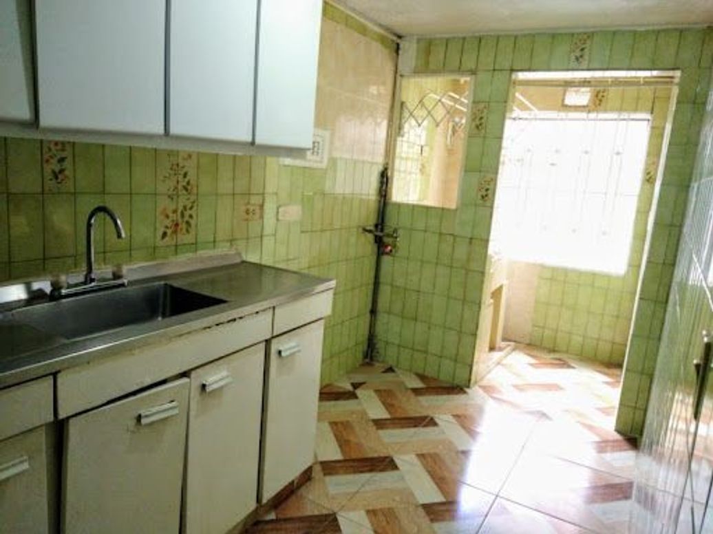 Casa de 10 alcobas en venta en San Pablo, Bogotá, 308 m² · foto 10 de 18