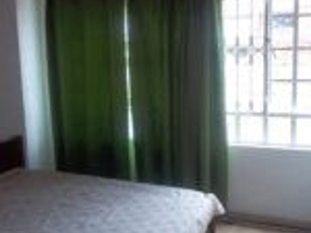Casa de 6 alcobas en venta en Ciudad Kennedy Central, Bogotá, 324 m² · foto 8 de 14
