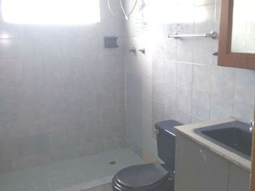 Casa de 13 alcobas en venta en Urbanización Carvajal, Bogotá, 280 m² · foto 17 de 20