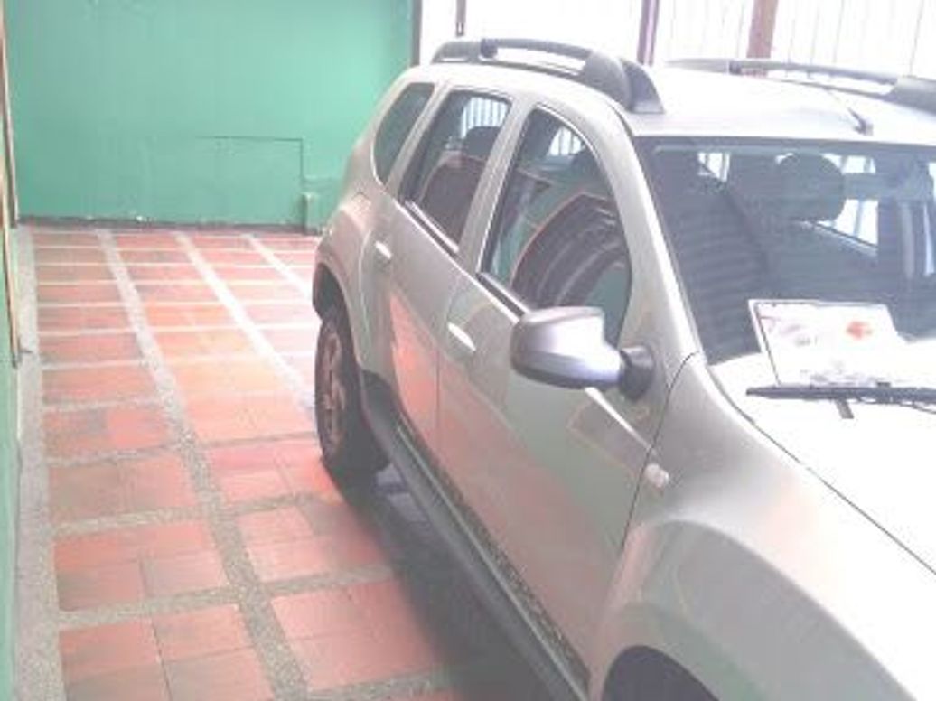 Casa de 13 alcobas en venta en Urbanización Carvajal, Bogotá, 280 m² · foto 15 de 20