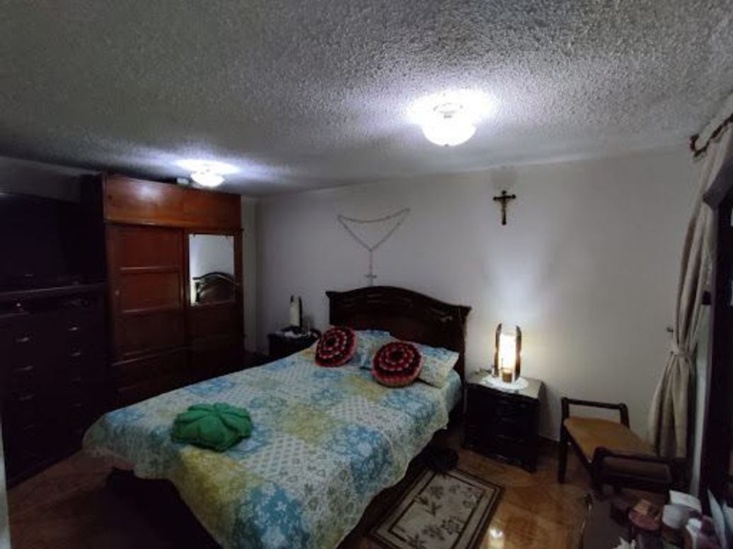 Casa de 10 alcobas en venta en Urbanización Sinaí, Bogotá, 324 m² · foto 16 de 17