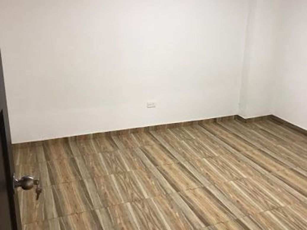 Casa de 12 alcobas en venta en Inglés Quiroga, Bogotá, 378 m² · foto 12 de 20